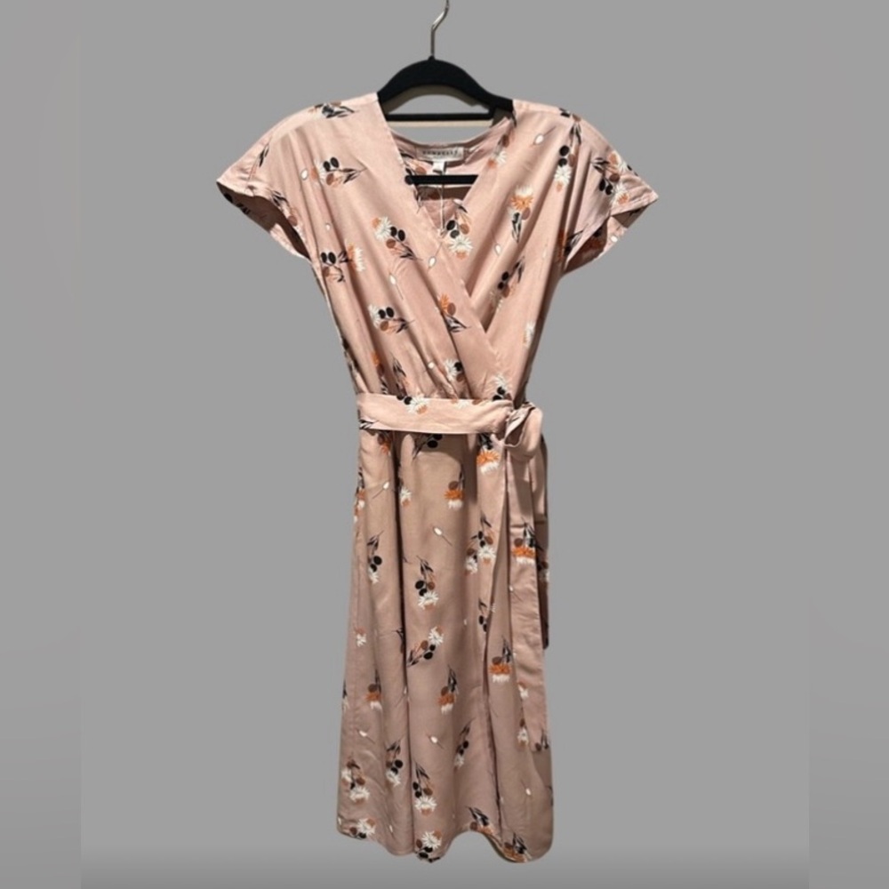 NEW DownEast Blush Pink Floral Wrap Dress